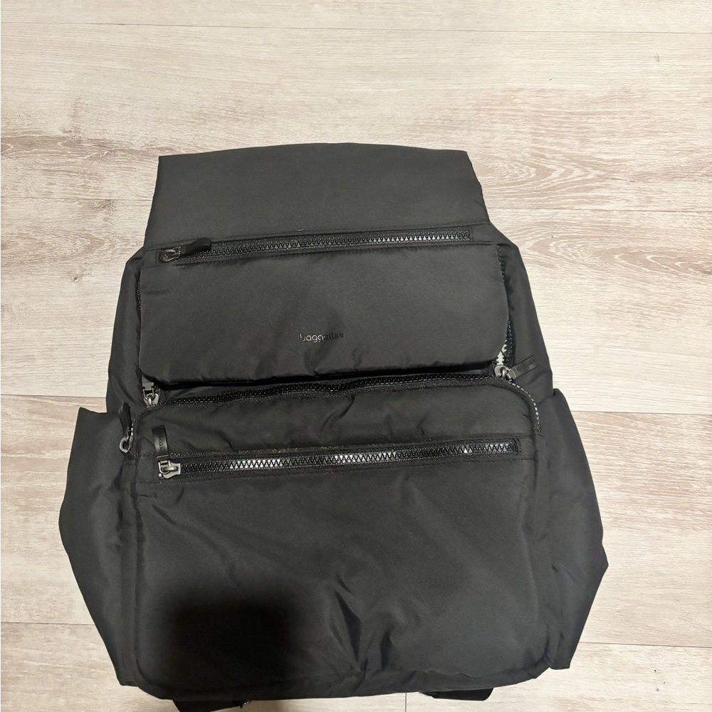 Baggallini backpack/laptop bag